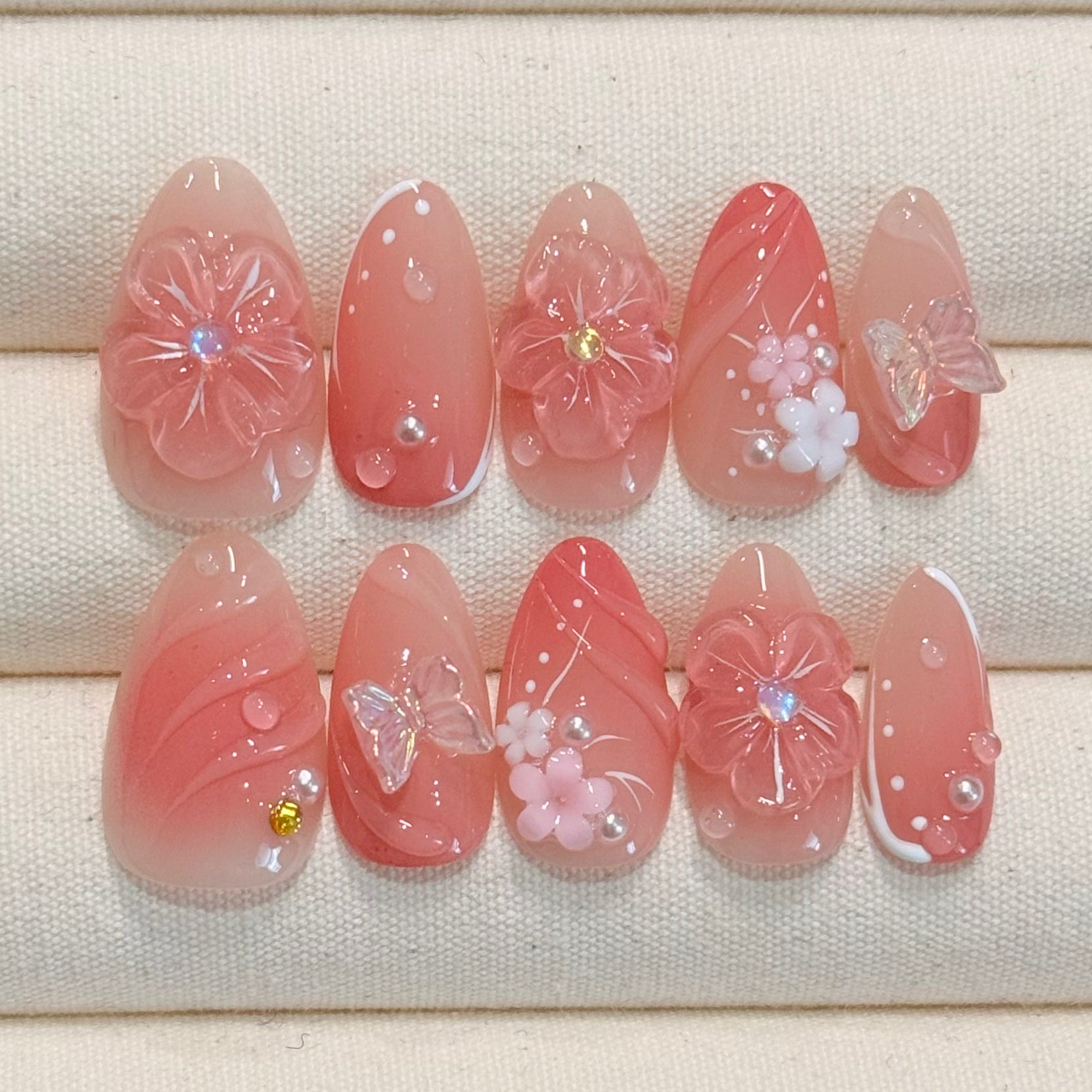 Image of Peachy Dream (3D), Handmade Press On Nails,Salon Premium Quality ,10pcs,Puffcat-Nail
